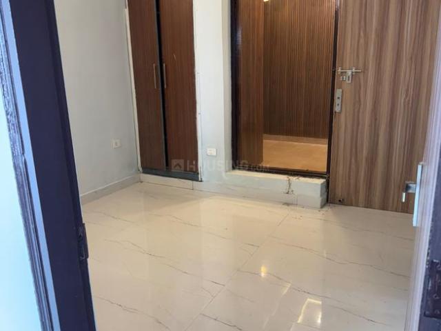 1 BHK Apartment in Jait for resale Mathura. The reference number is 17498424