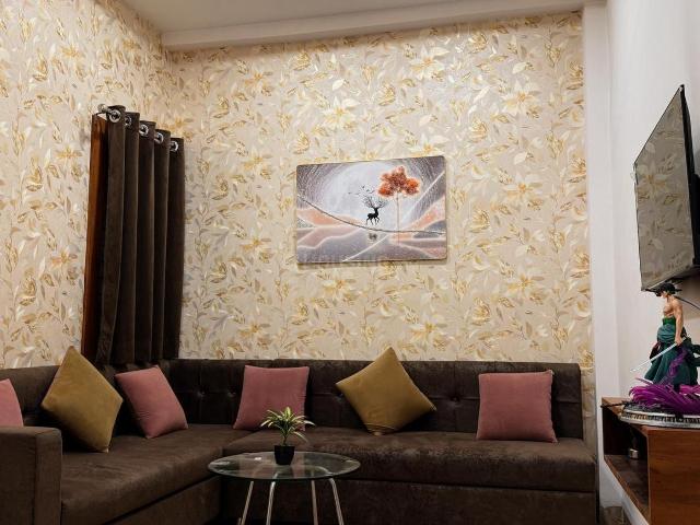 1 BHK Apartment in L I G Colony for rent Indore. The reference number is 19217821