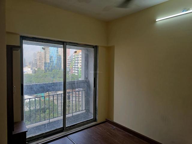 1 BHK Apartment in Lower Parel for rent Mumbai. The reference number is 20646801
