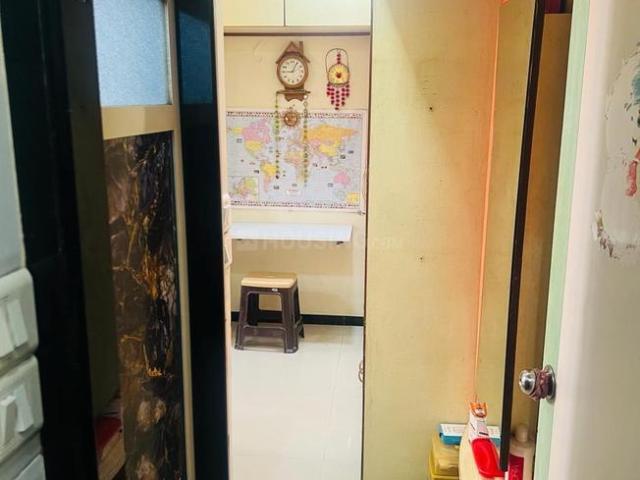 1 BHK Apartment in Lower Parel for resale Mumbai. The reference number is 15417094