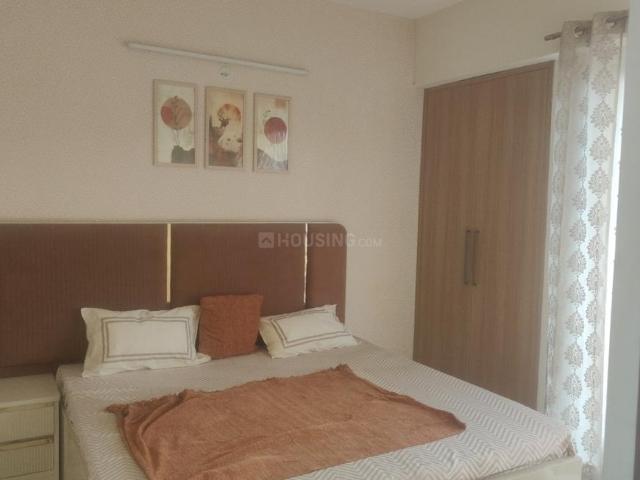 1 BHK Apartment in Lal Kuan for resale Ghaziabad. The reference number is 19998375