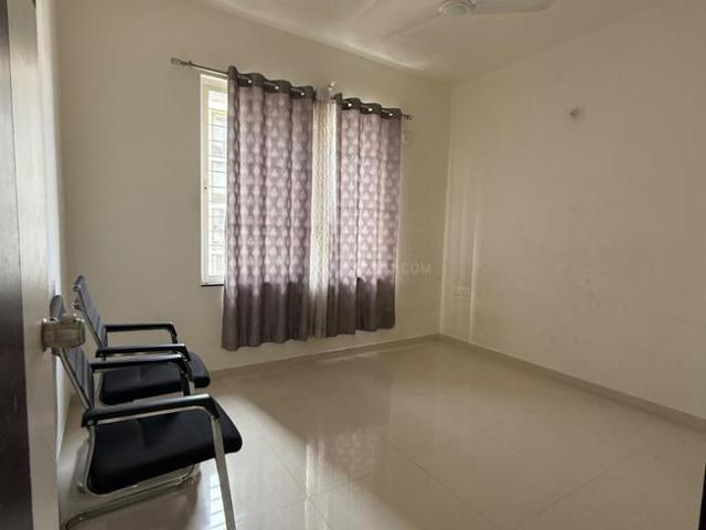 1 BHK Apartment in Mohammed Wadi for resale Pune. The reference number is 19813772
