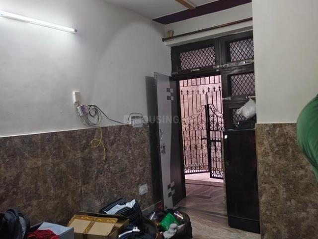 1 BHK Apartment in Mayur Vihar Phase 1 for rent New Delhi. The reference number is 20304216