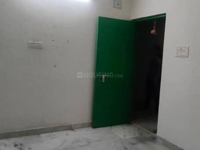 1 BHK Apartment in Madanmohan Tola for rent Hooghly. The reference number is 19235394