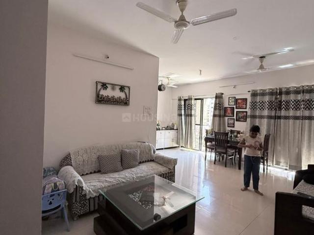 1 BHK Apartment in Magarpatta City for rent Pune. The reference number is 19633155