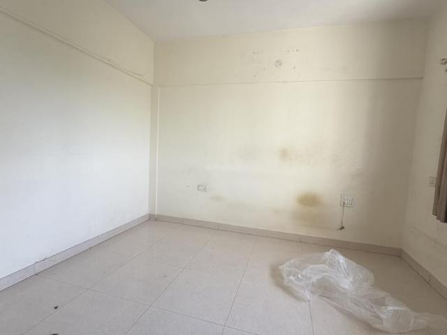 1 BHK Apartment in Magarpatta City for rent Pune. The reference number is 20551569
