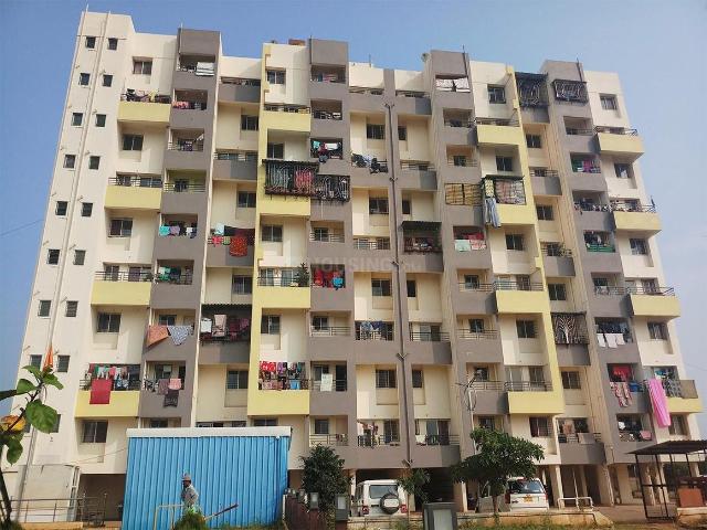 1 BHK Apartment in Magarpatta City for rent Pune. The reference number is 20361084