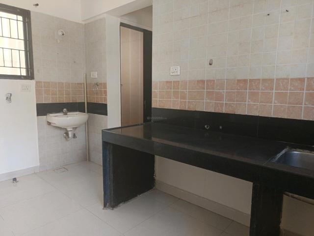 1 BHK Apartment in Magarpatta City for resale Magarpatta Road. The reference number is 15330441