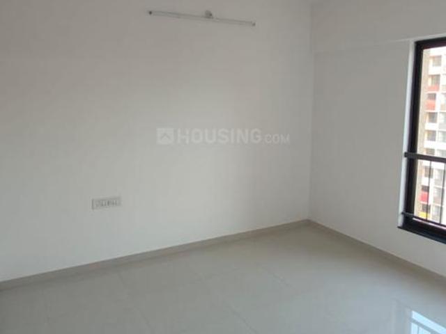 1 BHK Apartment in Magarpatta City for resale Pune. The reference number is 20288328
