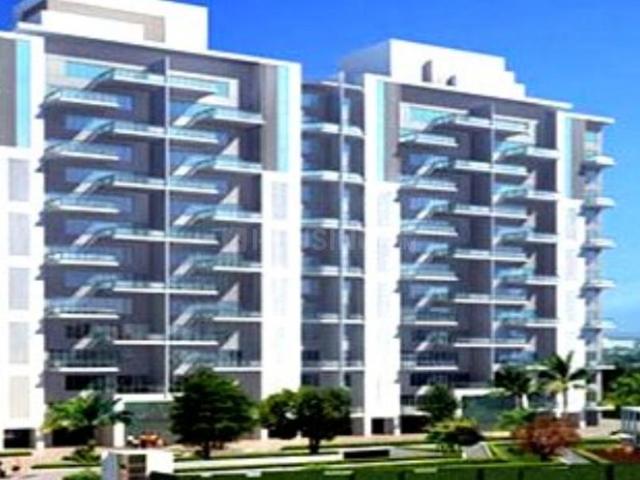 1 BHK Apartment in Magarpatta City for resale Pune. The reference number is 20351584