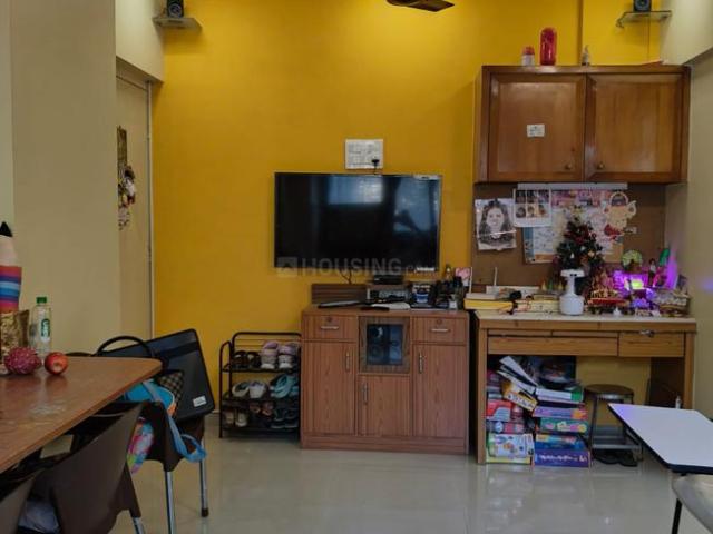 1 BHK Apartment in Mahim for resale Western Suburbs. The reference number is 18916193