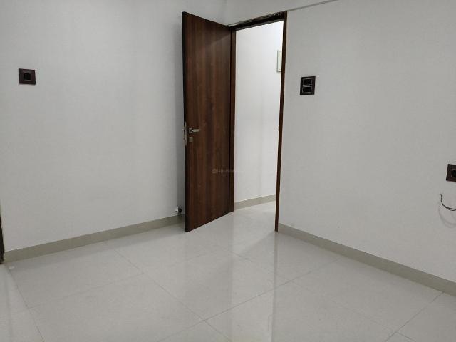 1 BHK Apartment in Malad East for rent Mumbai. The reference number is 19703157