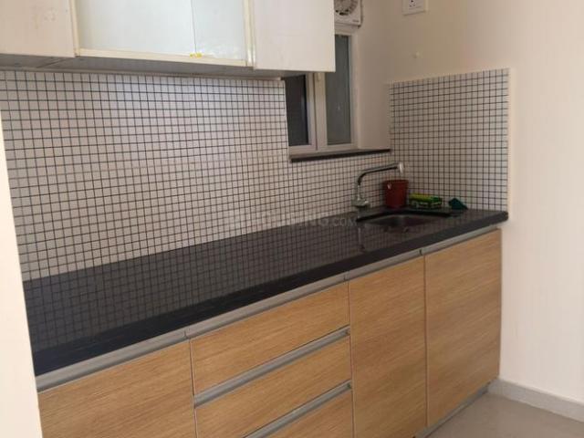 1 BHK Apartment in Malad East for rent Mumbai. The reference number is 19876020