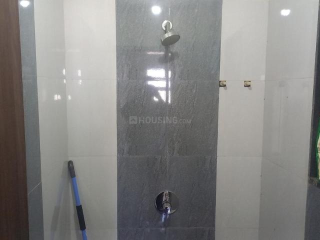 1 BHK Apartment in Malad East for rent Mumbai. The reference number is 19900413