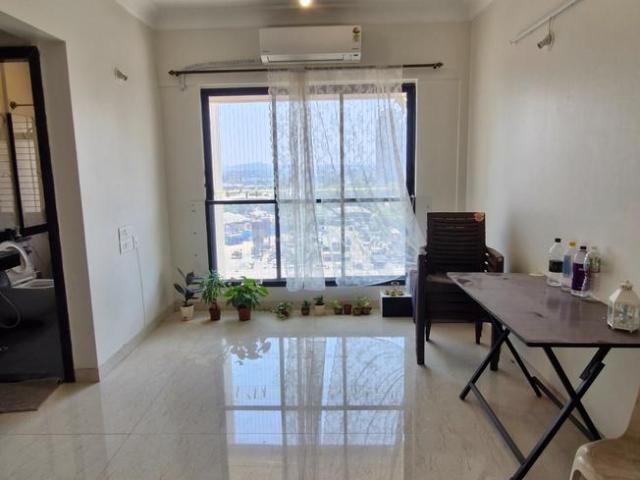 1 BHK Apartment in Malad East for rent Mumbai. The reference number is 19939367