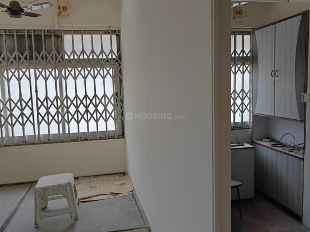 1 BHK Apartment in Malad East for rent Mumbai. The reference number is 20443515