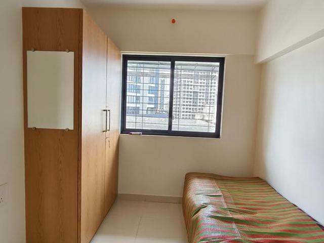 1 BHK Apartment in Malad East for rent Mumbai. The reference number is 20687146