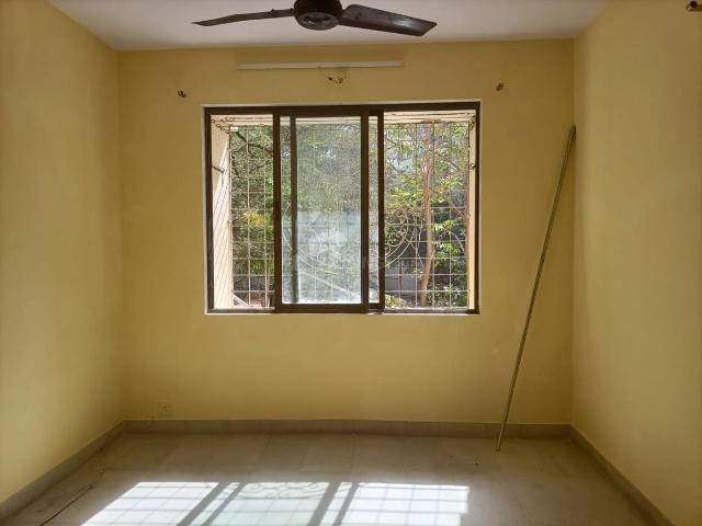 1 BHK Apartment in Malad East for rent Mumbai. The reference number is 20209268