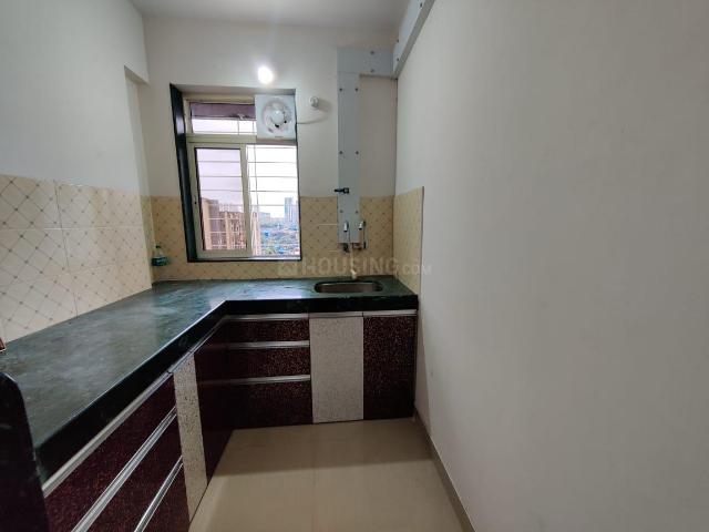1 BHK Apartment in Malad East for rent Mumbai. The reference number is 20342208