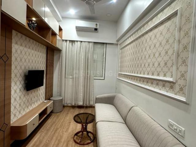 1 BHK Apartment in Malad East for resale Mumbai. The reference number is 14299263