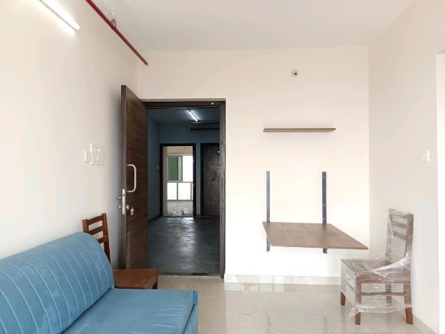 1 BHK Apartment in Malad East for resale Mumbai. The reference number is 14501260