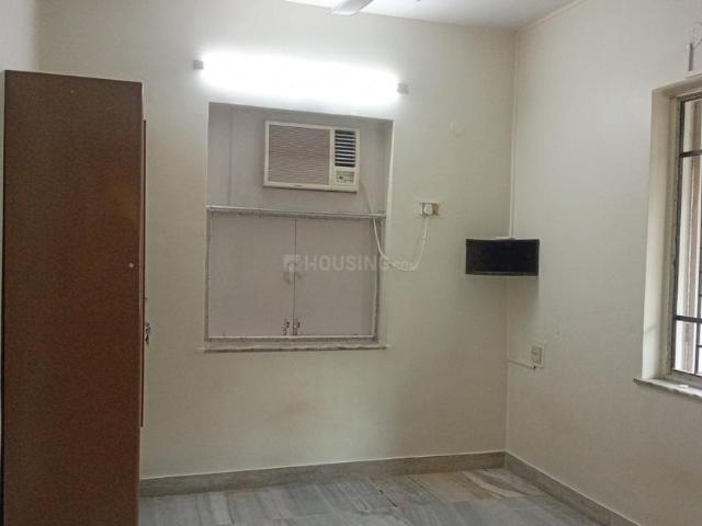 1 BHK Apartment in Malad East for resale Mumbai. The reference number is 18867735