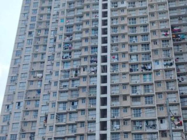 1 BHK Apartment in Malad East for resale Mumbai. The reference number is 20058920