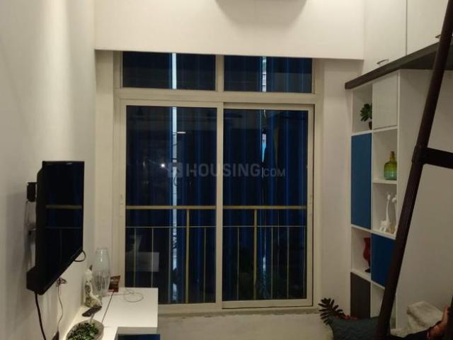 1 BHK Apartment in Malad East for resale Mumbai. The reference number is 20113512