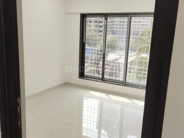 1 BHK Apartment in Malad East for resale Mumbai. The reference number is 20353488
