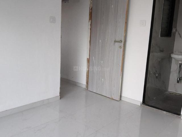 1 BHK Apartment in Malad East for resale Mumbai. The reference number is 20318138