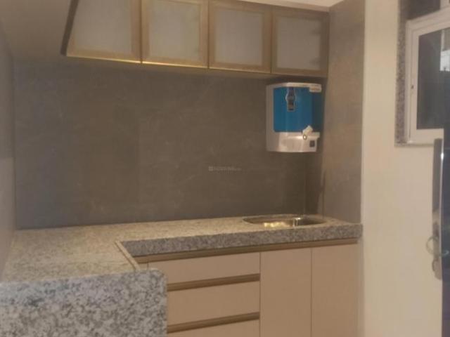 1 BHK Apartment in Malad East for resale Mumbai. The reference number is 20338600