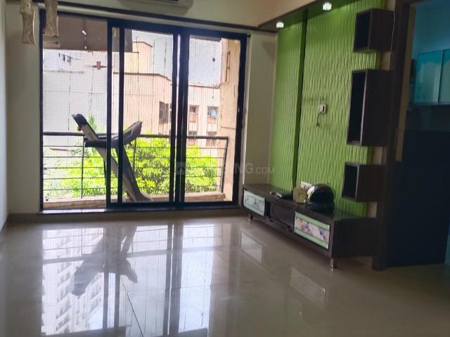 1 BHK Apartment in Malad East for resale Mumbai. The reference number is 20400830