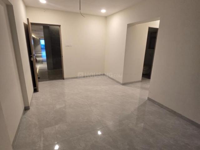 1 BHK Apartment in Malad East for resale Mumbai. The reference number is 20788095