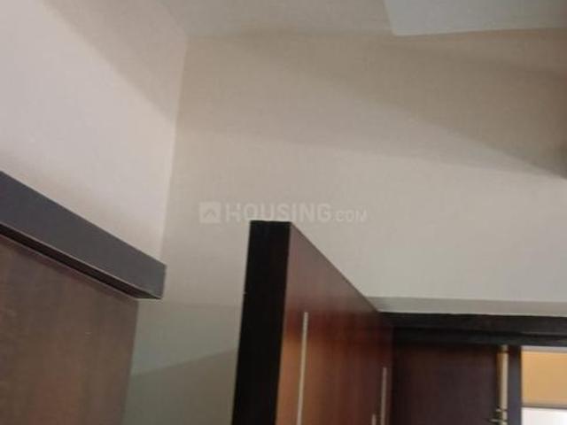 1 BHK Apartment in Malad West for rent Mumbai. The reference number is 18506511