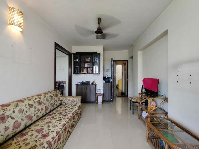 1 BHK Apartment in Malad West for rent Mumbai. The reference number is 18057376
