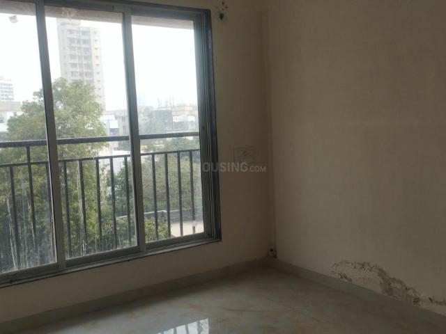 1 BHK Apartment in Malad West for rent Mumbai. The reference number is 19395708