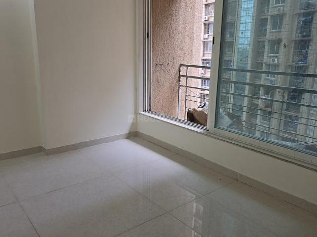 1 BHK Apartment in Malad West for rent Mumbai. The reference number is 20450862