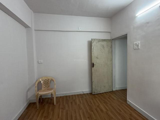 1 BHK Apartment in Malad West for rent Mumbai. The reference number is 20469933