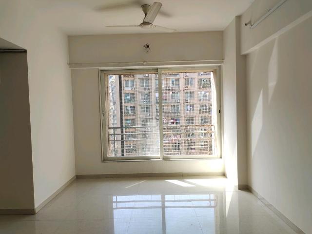 1 BHK Apartment in Malad West for rent Mumbai. The reference number is 20483724