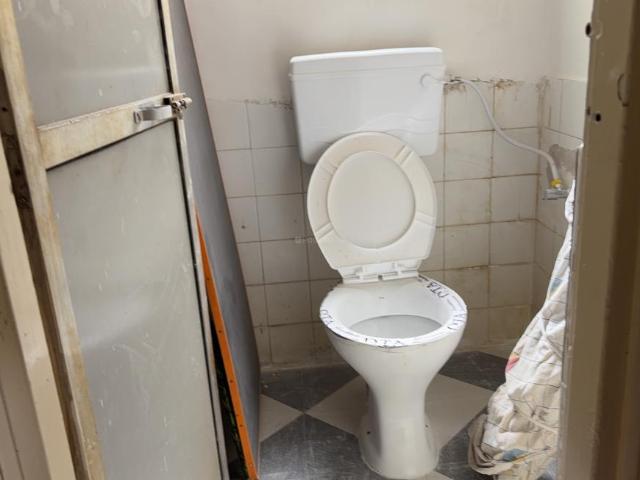 1 BHK Apartment in Malad West for rent Mumbai. The reference number is 20491712