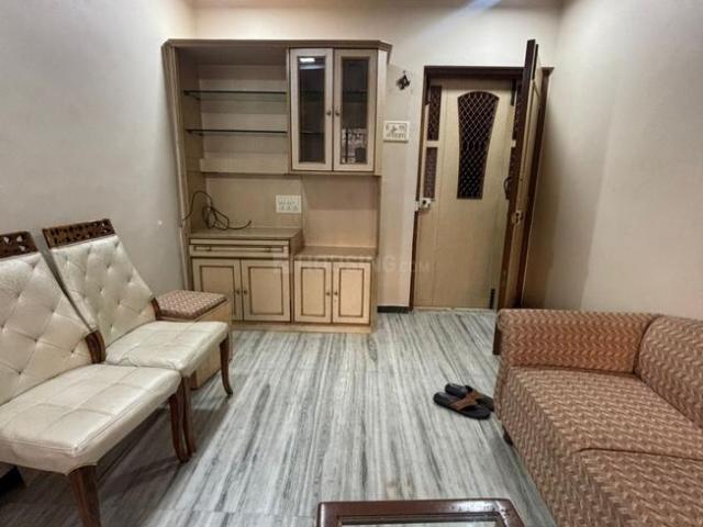 1 BHK Apartment in Malad West for rent Mumbai. The reference number is 20525418