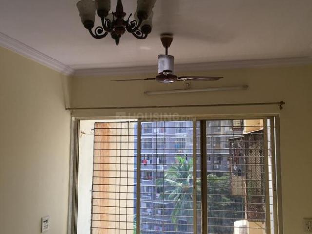 1 BHK Apartment in Malad West for rent Mumbai. The reference number is 20629716