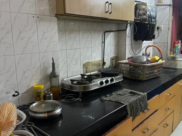 1 BHK Apartment in Malad West for rent Mumbai. The reference number is 20699712