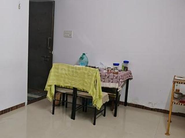1 BHK Apartment in Malad West for rent Mumbai. The reference number is 20040546