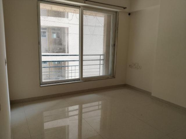1 BHK Apartment in Malad West for rent Mumbai. The reference number is 20221905