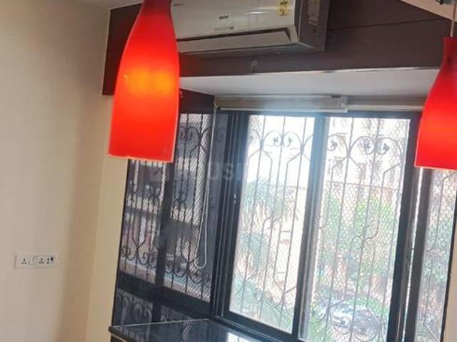 1 BHK Apartment in Malad West for rent Mumbai. The reference number is 20340663