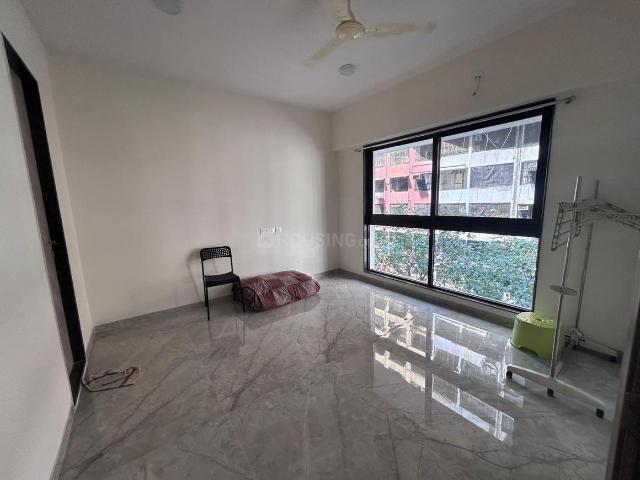 1 BHK Apartment in Malad West for rent Mumbai. The reference number is 20341677