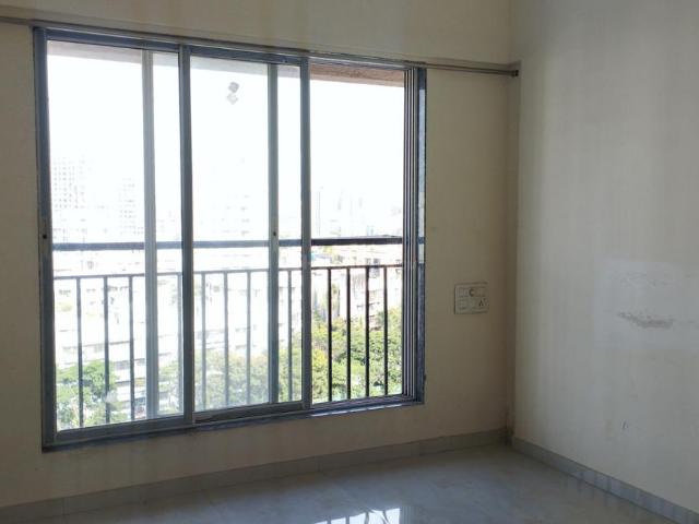 1 BHK Apartment in Malad West for rent Mumbai. The reference number is 20375110