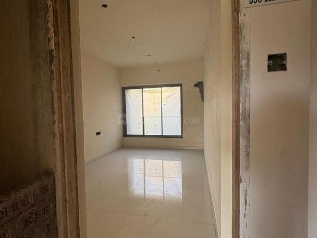 1 BHK Apartment in Malad West for resale Mumbai. The reference number is 17154072