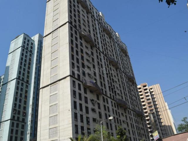 1 BHK Apartment in Malad West for resale Mumbai. The reference number is 17704048